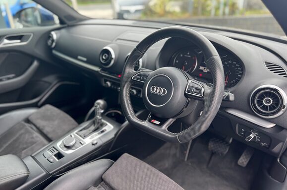 Audi A3 SPORTBACK 2.0 TDI QUATTRO S LINE AUTO 16