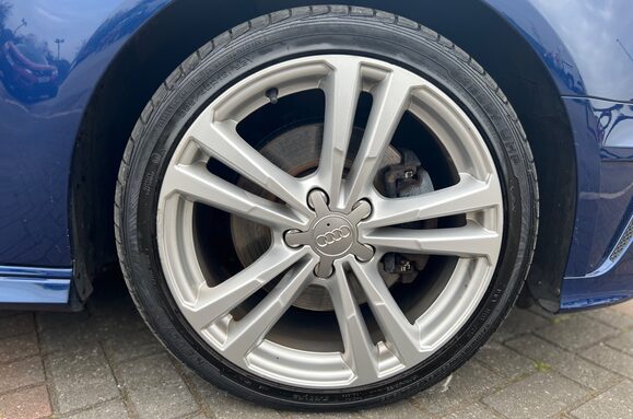 Audi A3 SPORTBACK 2.0 TDI QUATTRO S LINE AUTO 35