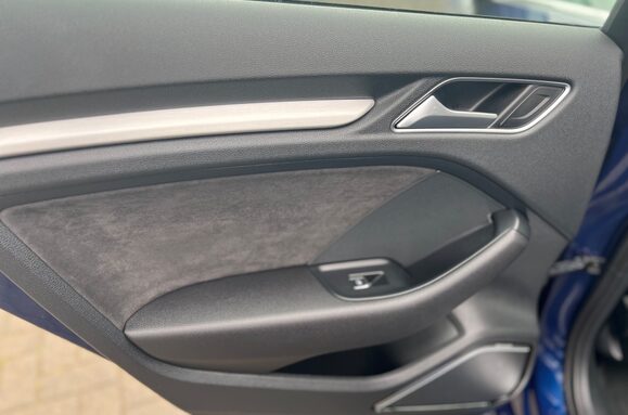 Audi A3 SPORTBACK 2.0 TDI QUATTRO S LINE AUTO 34