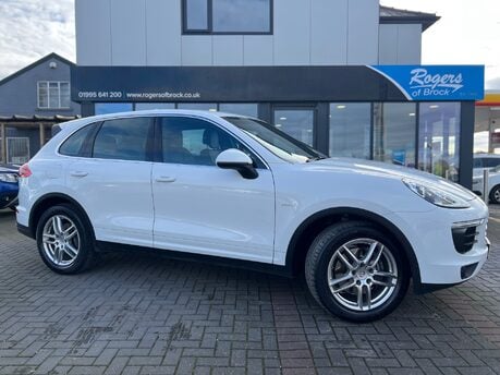 Porsche Cayenne 3.0 D V6 TIPTRONIC S AUTO