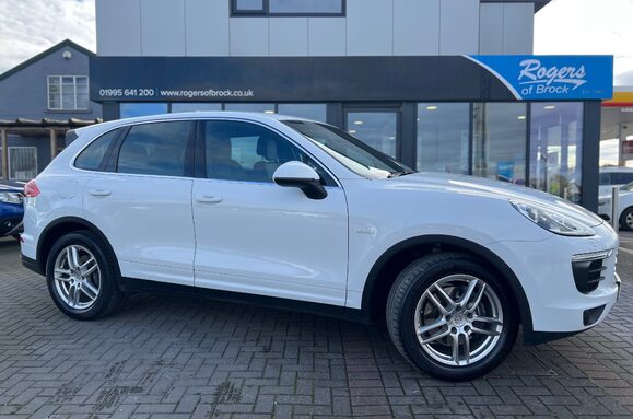 Porsche Cayenne 3.0 D V6 TIPTRONIC S AUTO 1