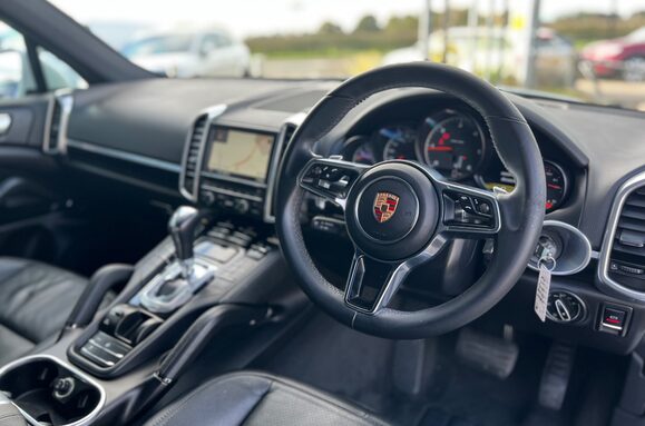 Porsche Cayenne 3.0 D V6 TIPTRONIC S AUTO 17