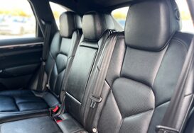 Porsche Cayenne 3.0 D V6 TIPTRONIC S AUTO 29