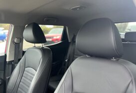 SsangYong Tivoli Tivoli 1.5P Ultimate Nav Auto Euro 6 (s/s) 5dr 28