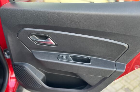 Dacia Duster Duster 1.3 TCe Techroad Euro 6 (s/s) 5dr 24