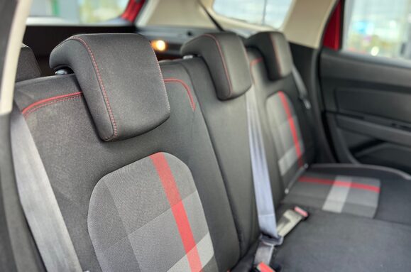 Dacia Duster Duster 1.3 TCe Techroad Euro 6 (s/s) 5dr 22