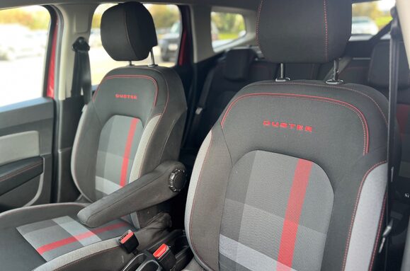 Dacia Duster Duster 1.3 TCe Techroad Euro 6 (s/s) 5dr 26