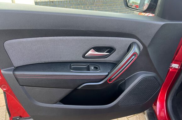 Dacia Duster Duster 1.3 TCe Techroad Euro 6 (s/s) 5dr 29