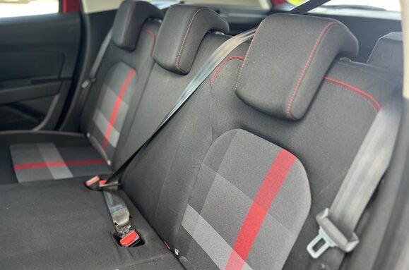 Dacia Duster Duster 1.3 TCe Techroad Euro 6 (s/s) 5dr 31