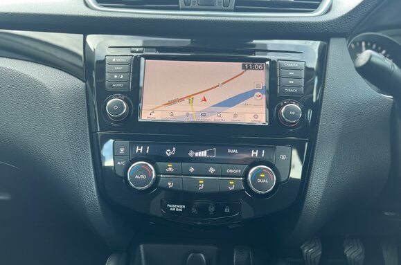 Nissan Qashqai 1.5 DCI ACENTA PREMIUM 33