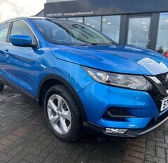 Nissan Qashqai 1.5 DCI ACENTA PREMIUM 4