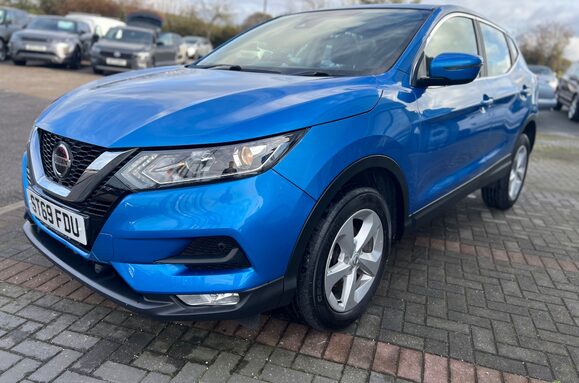 Nissan Qashqai 1.5 DCI ACENTA PREMIUM 11