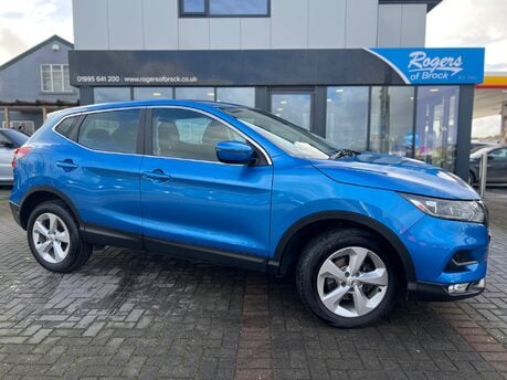 Nissan Qashqai 1.5 DCI ACENTA PREMIUM