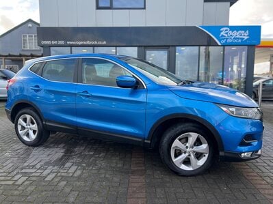 Nissan Qashqai 1.5 DCI ACENTA PREMIUM