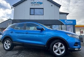 Nissan Qashqai 1.5 DCI ACENTA PREMIUM 2