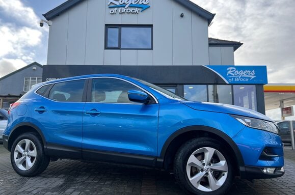 Nissan Qashqai 1.5 DCI ACENTA PREMIUM 2