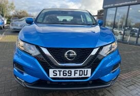 Nissan Qashqai 1.5 DCI ACENTA PREMIUM 4