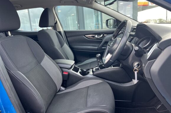 Nissan Qashqai 1.5 DCI ACENTA PREMIUM 16