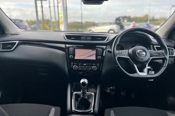 Nissan Qashqai 1.5 DCI ACENTA PREMIUM 32