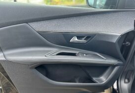 Peugeot 3008 PURETECH S/S 1.2 GT LINE PREMIUM AUTO 28