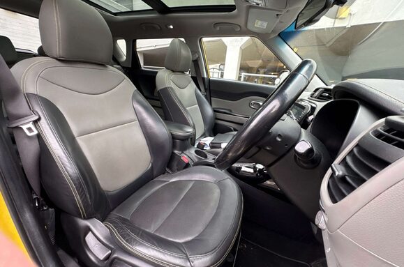 Kia Soul 1.6 CRDI MAXX AUTOMATIC 2