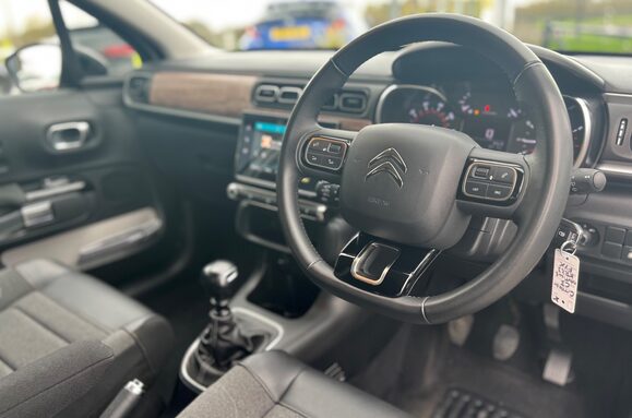 Citroen C3 1.2 PURETECH SHINE PLUS S/S 17