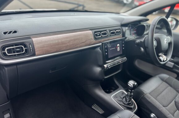 Citroen C3 1.2 PURETECH SHINE PLUS S/S 23