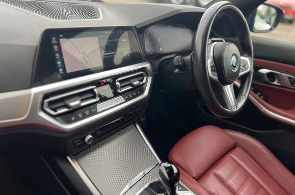 BMW 3 Series 330E XDRIVE M SPORT AUTO ESTATE 34