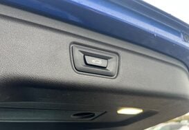 BMW 3 Series 330E XDRIVE M SPORT AUTO ESTATE 52