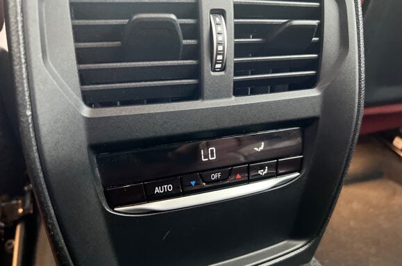 BMW 3 Series 330E XDRIVE M SPORT AUTO ESTATE 43