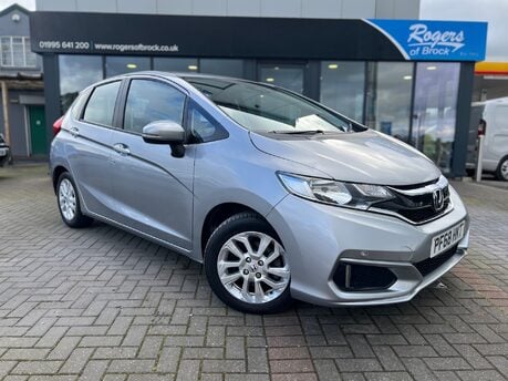Honda Jazz I-VTEC SE AUTOMATIC