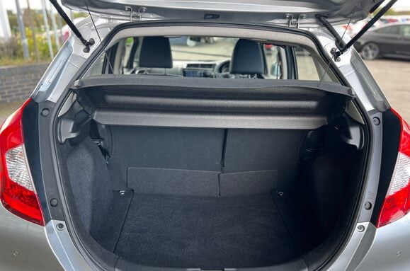 Honda Jazz I-VTEC SE AUTOMATIC 35