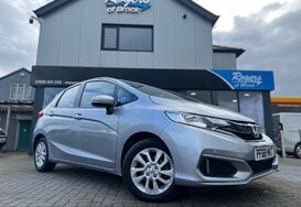 Honda Jazz I-VTEC SE AUTOMATIC 2