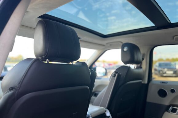 Land Rover Range Rover Sport 3.0 SDV6 AUTOBIOGRAPHY DYNAMIC AUTO 43
