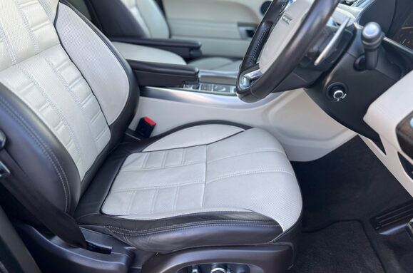 Land Rover Range Rover Sport 3.0 SDV6 AUTOBIOGRAPHY DYNAMIC AUTO 23