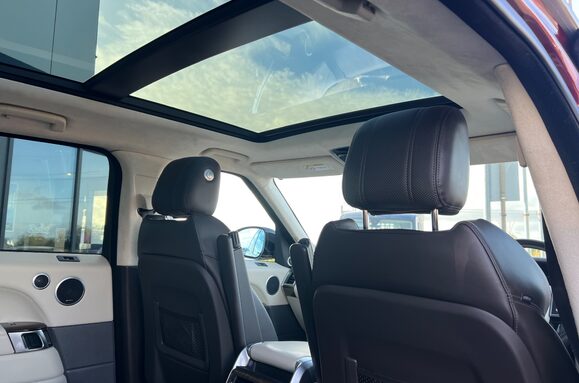 Land Rover Range Rover Sport 3.0 SDV6 AUTOBIOGRAPHY DYNAMIC AUTO 32