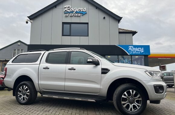 Ford Ranger WILDTRAK ECOBLUE DOUBLE CAB PICKUP AUTO 2