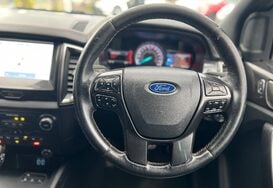 Ford Ranger WILDTRAK ECOBLUE DOUBLE CAB PICKUP AUTO 38