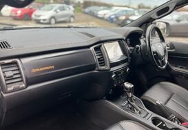 Ford Ranger WILDTRAK ECOBLUE DOUBLE CAB PICKUP AUTO 33