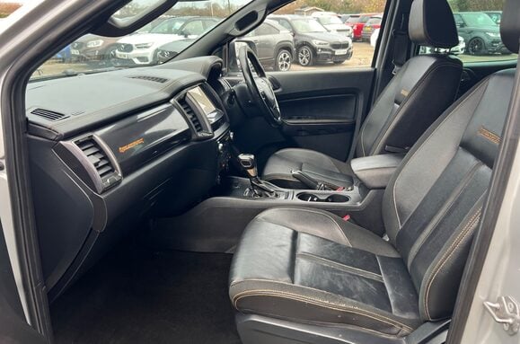 Ford Ranger WILDTRAK ECOBLUE DOUBLE CAB PICKUP AUTO 32
