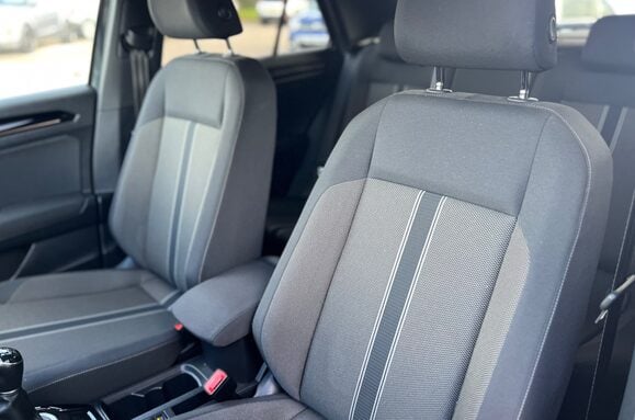 Volkswagen T-Roc BLACK EDITION 1.0 TSI 24