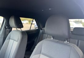 Volkswagen T-Roc BLACK EDITION 1.0 TSI 23