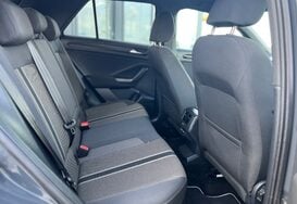Volkswagen T-Roc BLACK EDITION 1.0 TSI 21
