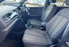 Volkswagen T-Roc BLACK EDITION 1.0 TSI 25