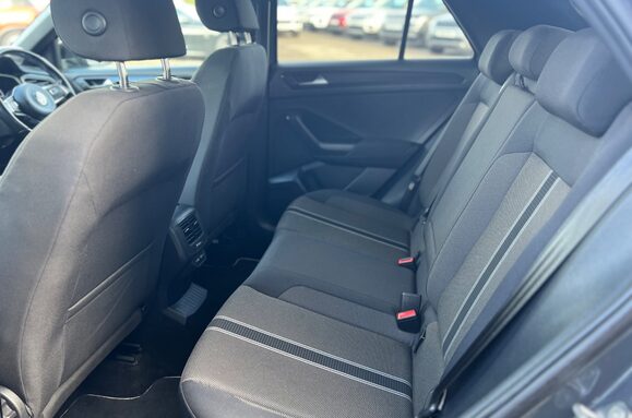 Volkswagen T-Roc BLACK EDITION 1.0 TSI 30