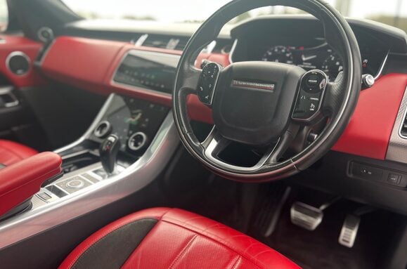 Land Rover Range Rover Sport SDV6 HSE DYNAMIC 21