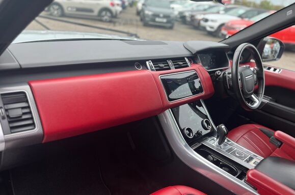 Land Rover Range Rover Sport SDV6 HSE DYNAMIC 37