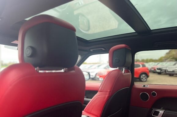 Land Rover Range Rover Sport SDV6 HSE DYNAMIC 42