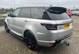 Land Rover Range Rover Sport SDV6 HSE DYNAMIC 11
