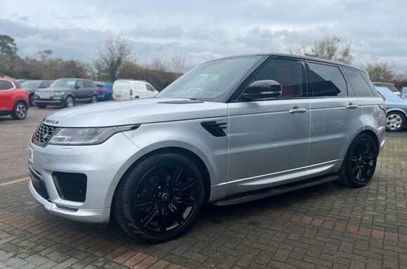 Land Rover Range Rover Sport SDV6 HSE DYNAMIC 16